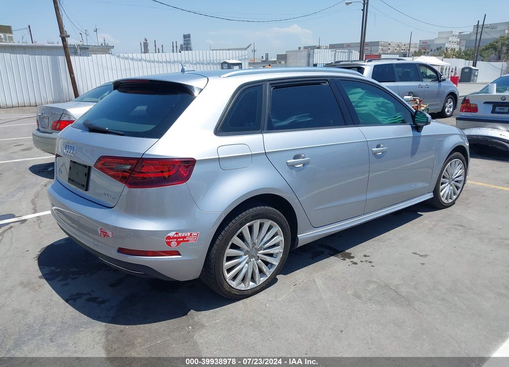 2016 AUDI A3 E-TRON 1.4T PREMIUM VIN: WAUUPBFF6GA085495