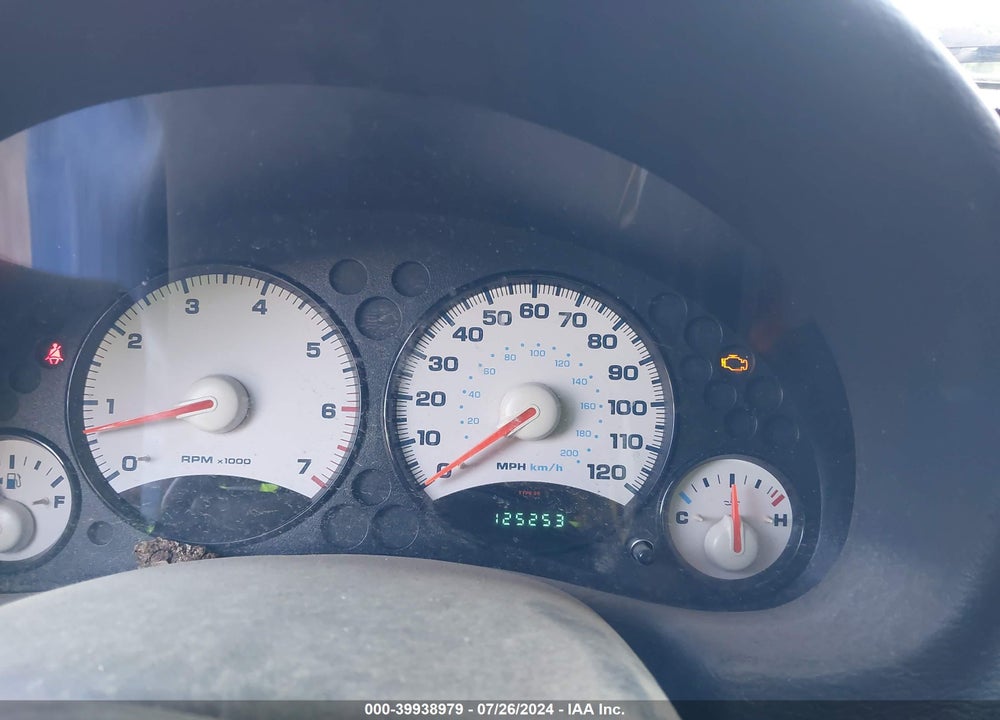 2003 JEEP LIBERTY SPORT VIN: 1J4GL48K73W575632