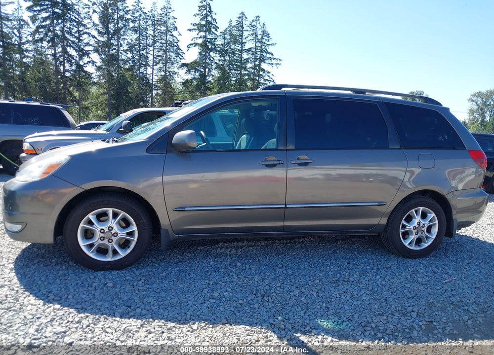 2005 TOYOTA SIENNA XLE LIMITED VIN: 5TDZA22C25S238637