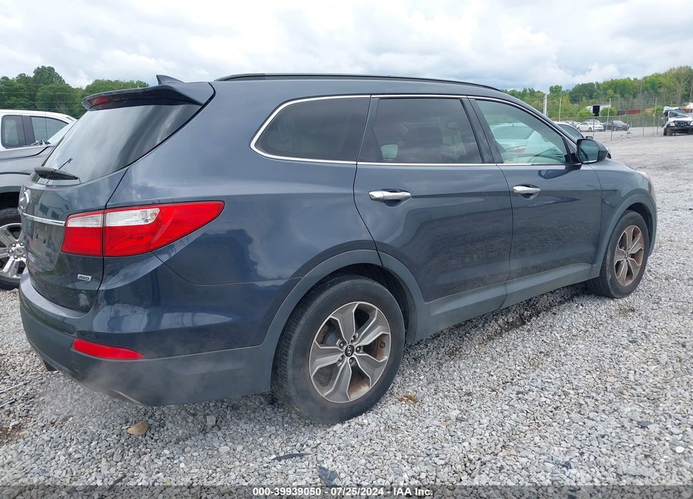 2014 HYUNDAI SANTA FE GLS VIN: KM8SMDHF2EU048429