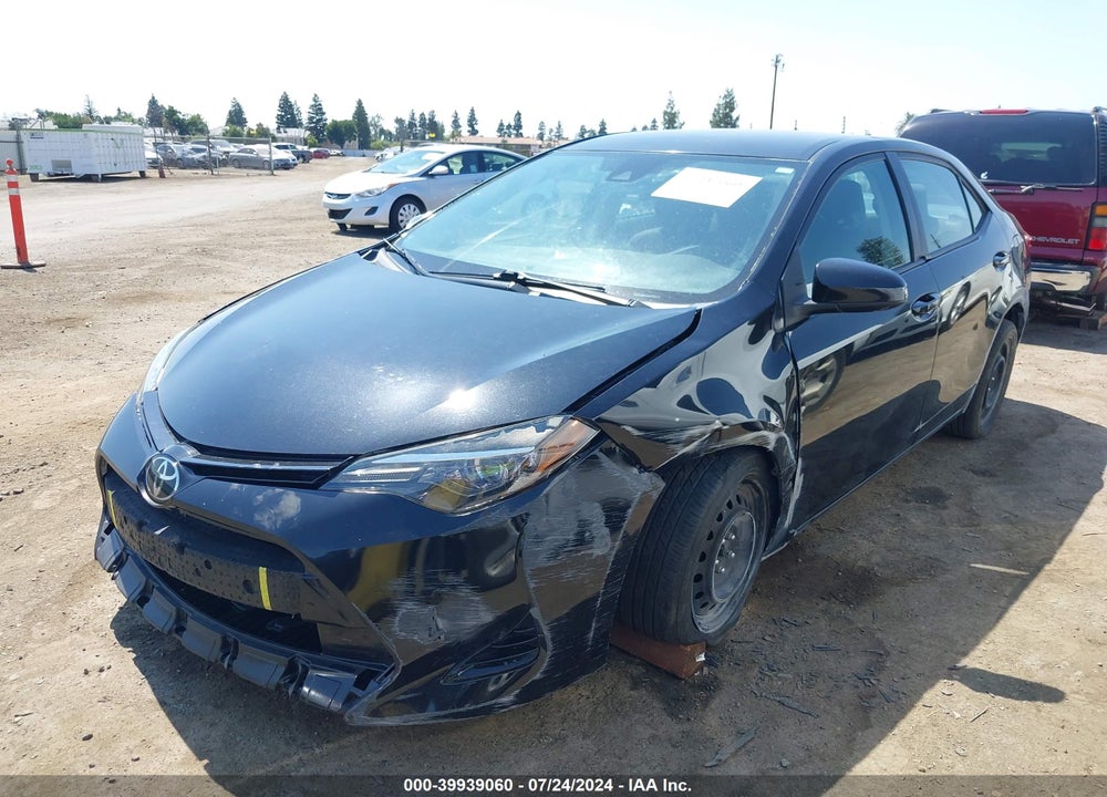 2017 TOYOTA COROLLA LE VIN: 5YFBURHE8HP658300