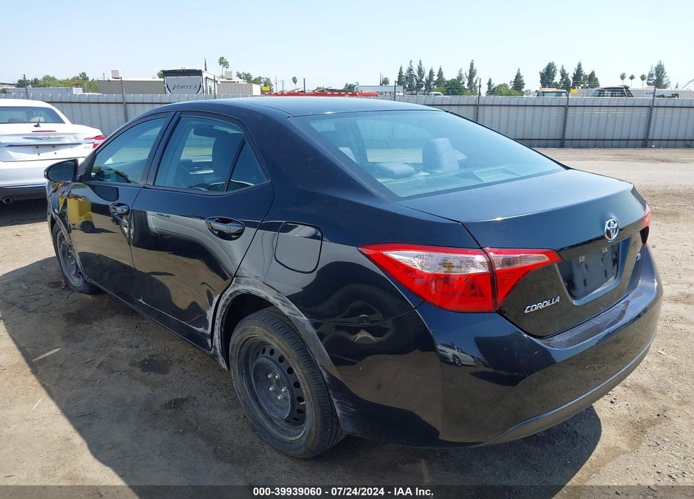 2017 TOYOTA COROLLA LE VIN: 5YFBURHE8HP658300