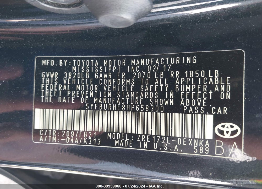 2017 TOYOTA COROLLA LE VIN: 5YFBURHE8HP658300