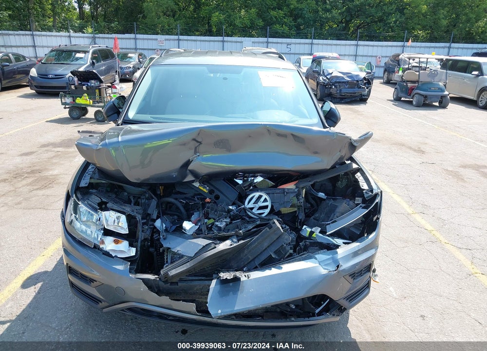 2019 VOLKSWAGEN TIGUAN 2.0T S VIN: 3VV0B7AX1KM176572