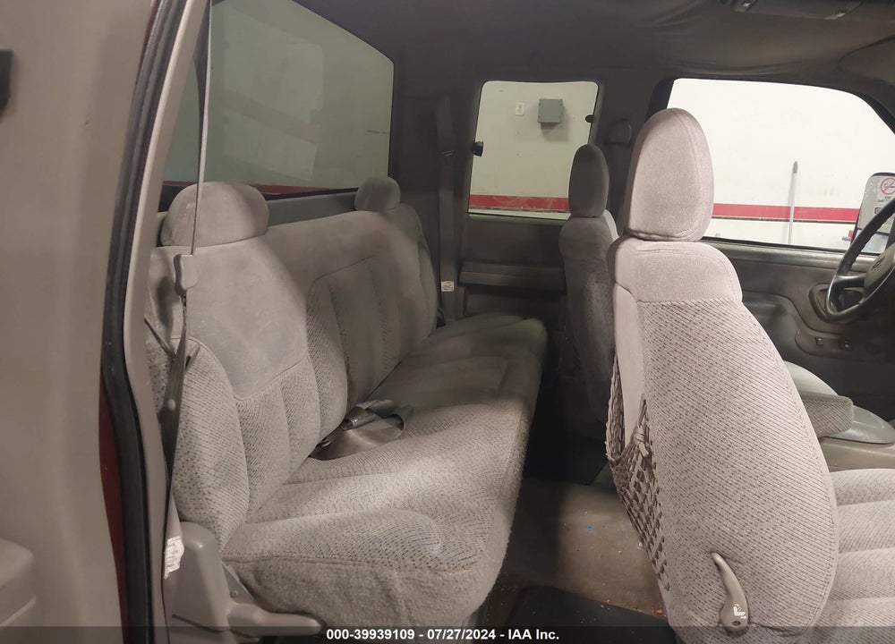 1999 CHEVROLET K1500 LS VIN: 1GCEK19R1XR131192