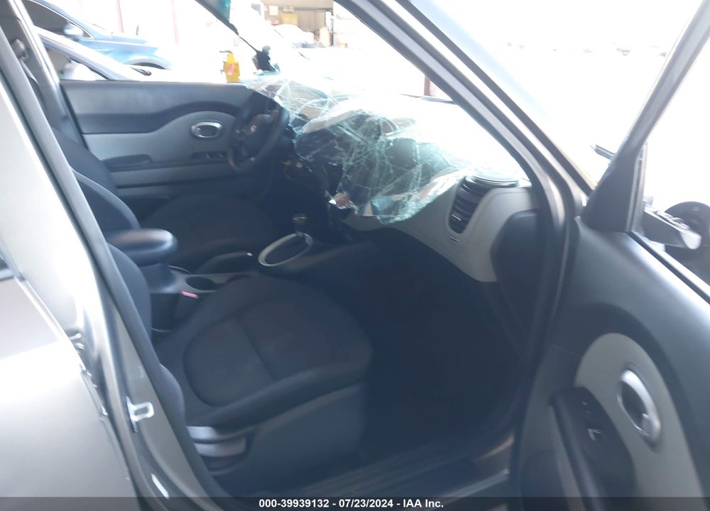 2018 KIA SOUL VIN: KNDJN2A29J7620050
