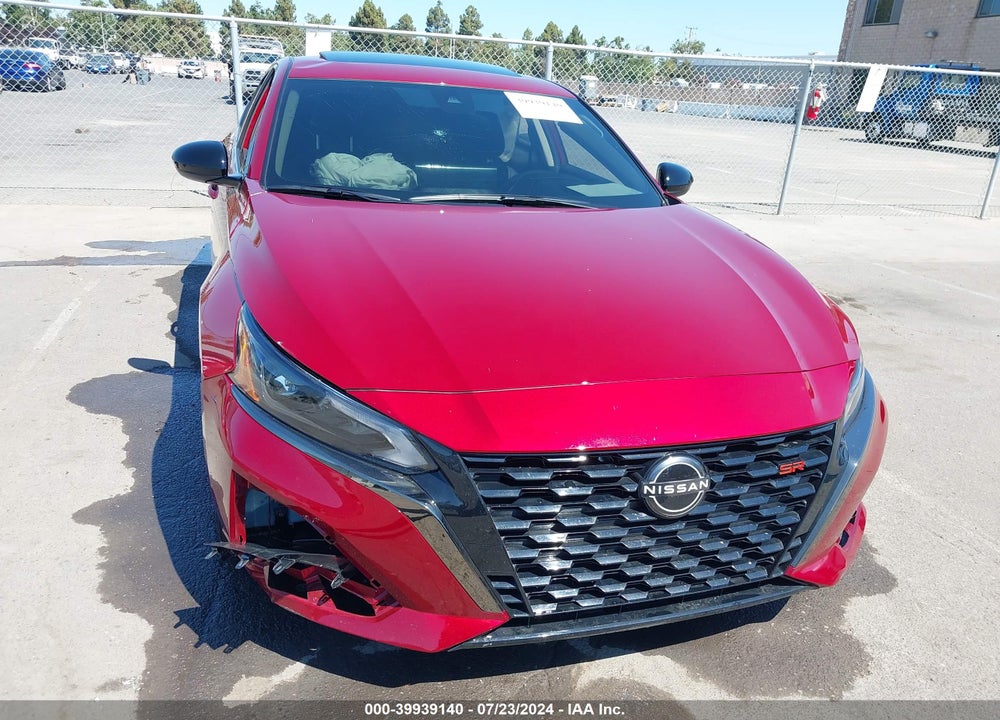 2024 NISSAN ALTIMA SR FWD VIN: 1N4BL4CV9RN402586