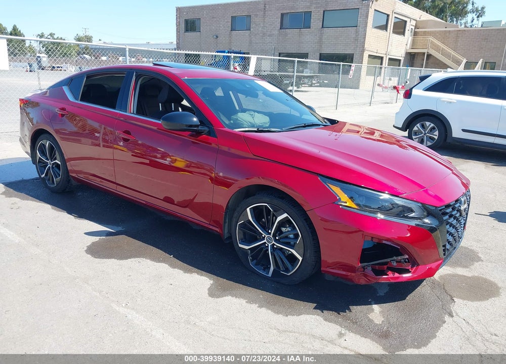 2024 NISSAN ALTIMA SR FWD VIN: 1N4BL4CV9RN402586