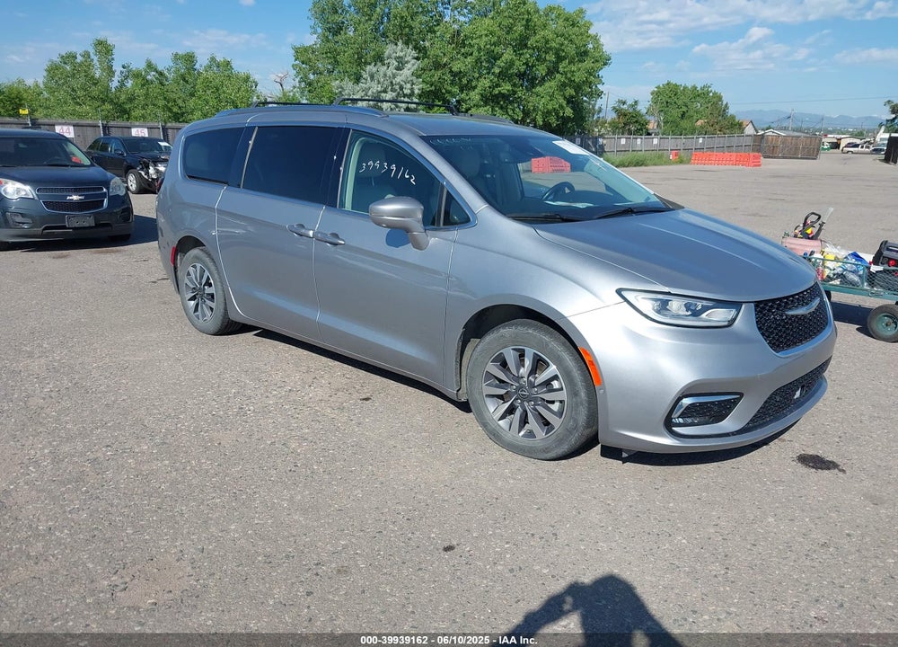 2021 CHRYSLER PACIFICA HYBRID TOURING L VIN: 2C4RC1L71MR586149