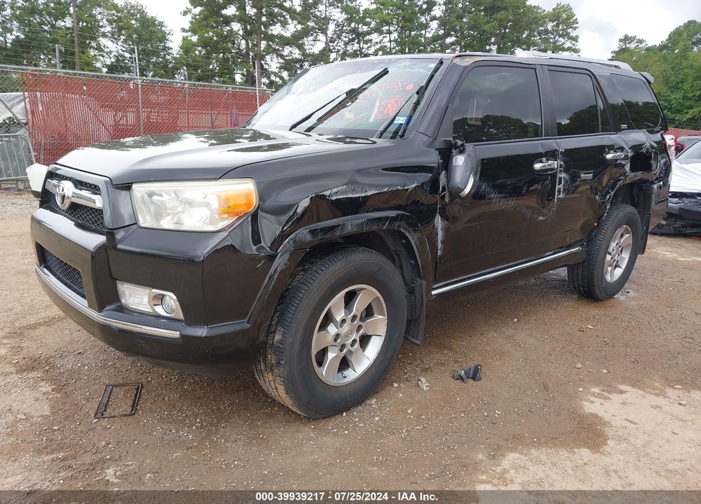 2011 TOYOTA 4RUNNER SR5 V6 VIN: JTEZU5JR0B5027190