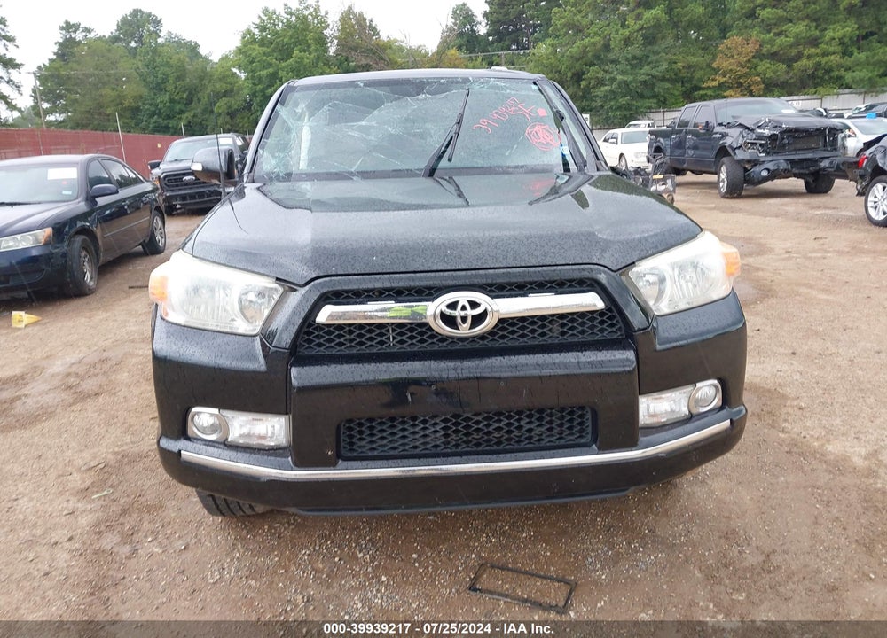 2011 TOYOTA 4RUNNER SR5 V6 VIN: JTEZU5JR0B5027190