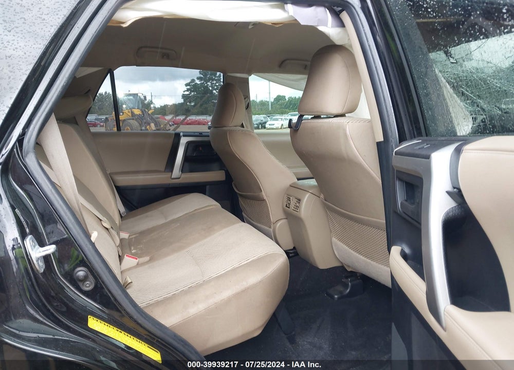 2011 TOYOTA 4RUNNER SR5 V6 VIN: JTEZU5JR0B5027190