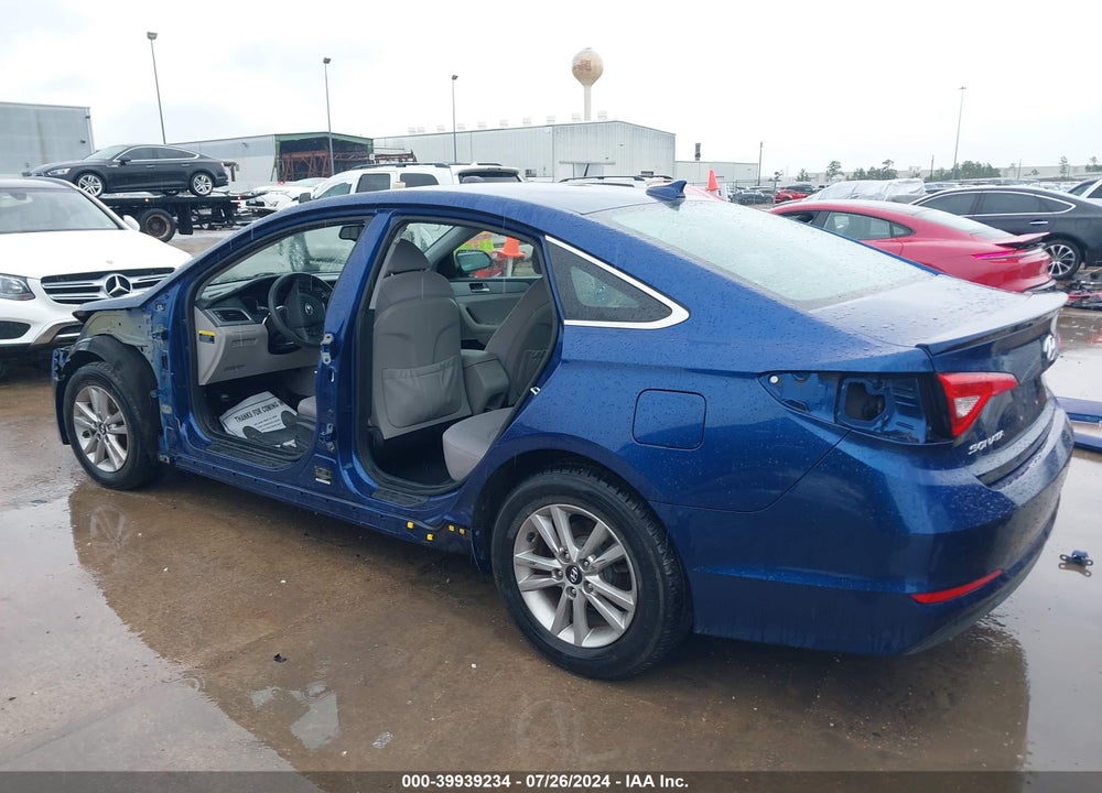 2016 HYUNDAI SONATA SE VIN: 5NPE24AF2GH306026