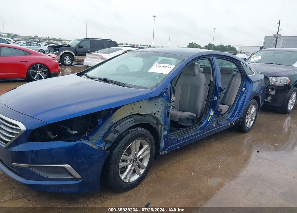 2016 HYUNDAI SONATA SE VIN: 5NPE24AF2GH306026