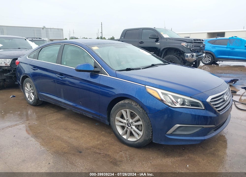2016 HYUNDAI SONATA SE VIN: 5NPE24AF2GH306026