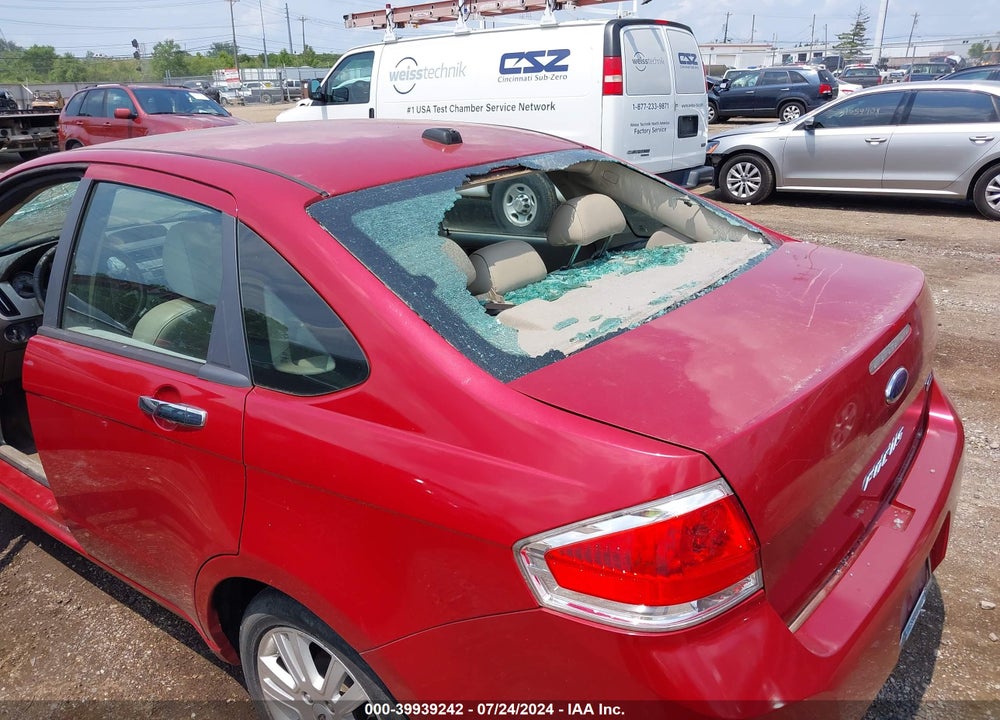2010 FORD FOCUS SEL VIN: 1FAHP3HN6AW160081