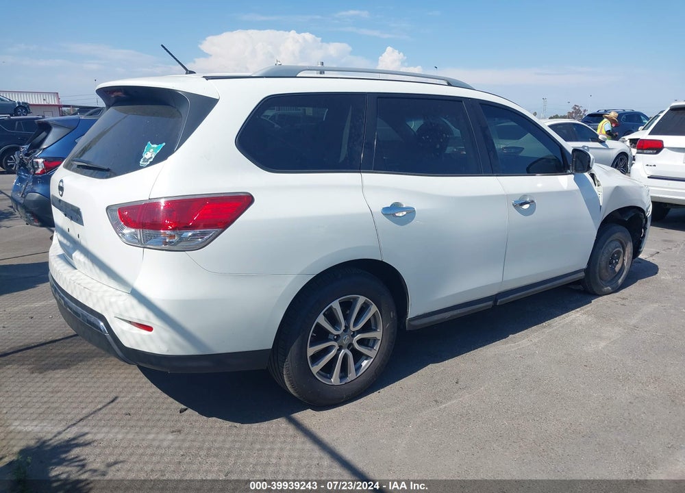 2015 NISSAN PATHFINDER S VIN: 5N1AR2MN8FC692071