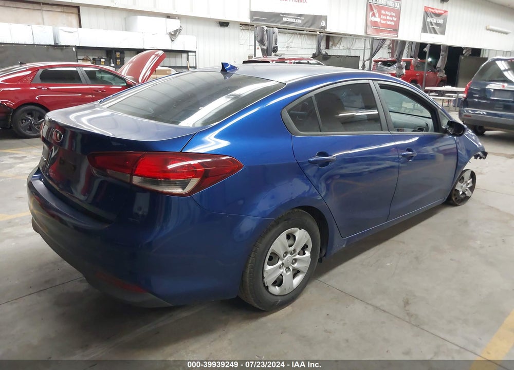 2017 KIA FORTE LX VIN: 3KPFL4A76HE116147