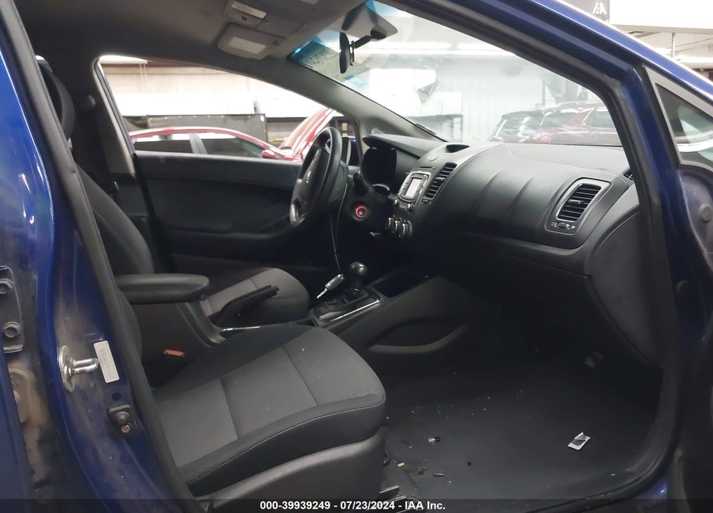 2017 KIA FORTE LX VIN: 3KPFL4A76HE116147
