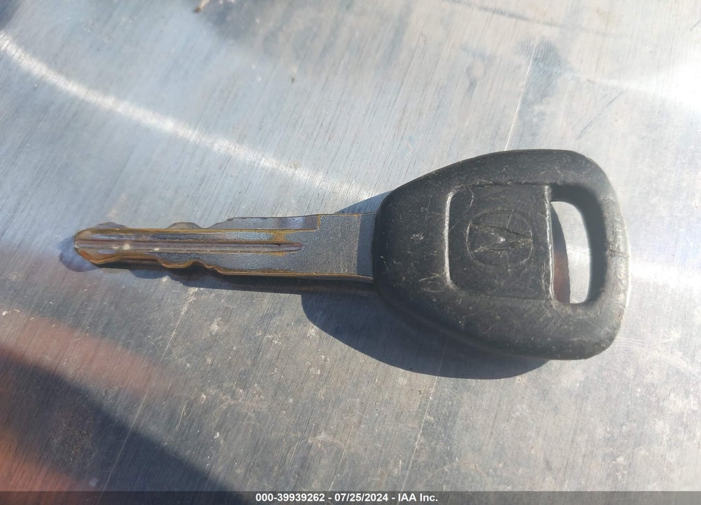2002 ACURA MDX VIN: 2HNYD18232H523881