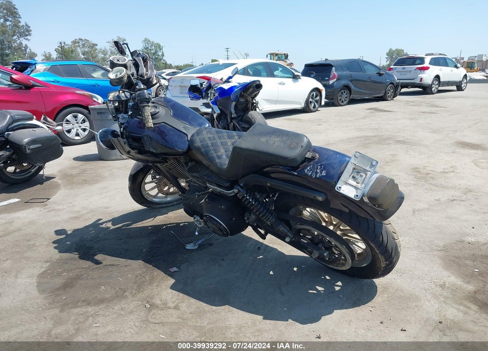 2000 HARLEY-DAVIDSON FXDX VIN: 1HD1GJV12YY320102