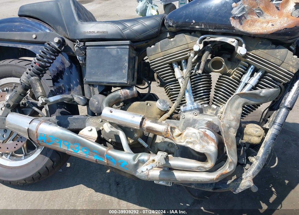 2000 HARLEY-DAVIDSON FXDX VIN: 1HD1GJV12YY320102