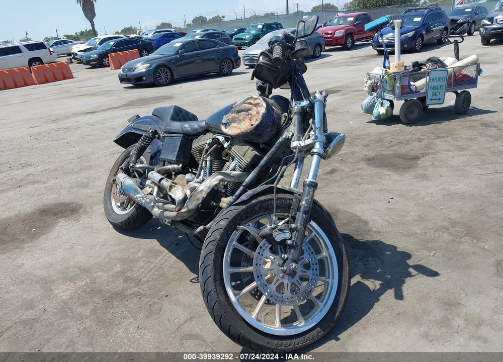 2000 HARLEY-DAVIDSON FXDX VIN: 1HD1GJV12YY320102