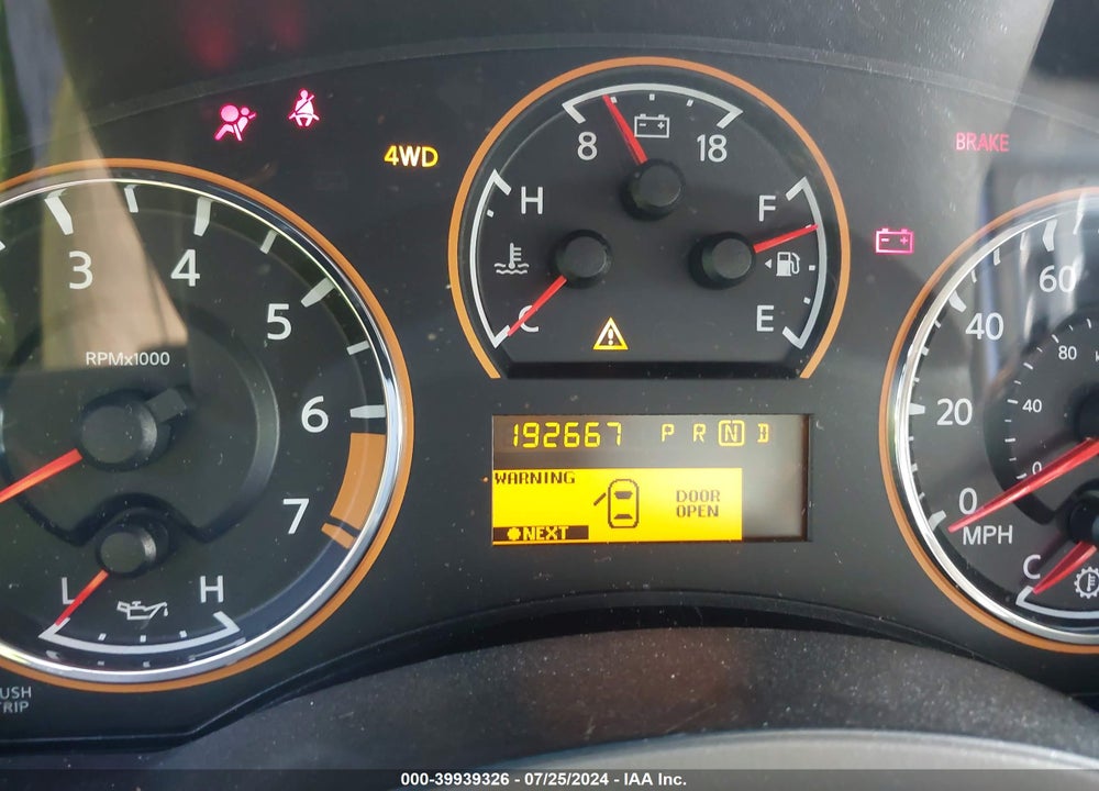2011 NISSAN ARMADA PLATINUM VIN: 5N1AA0NEXBN613167