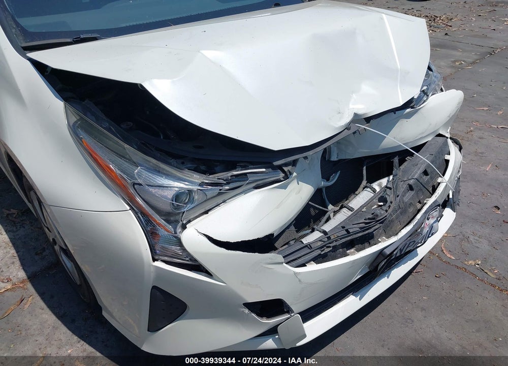 2016 TOYOTA PRIUS THREE VIN: JTDKARFU9G3526821