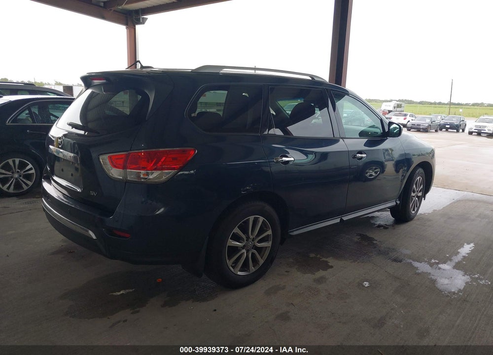 2015 NISSAN PATHFINDER SV VIN: 5N1AR2MN8FC694628