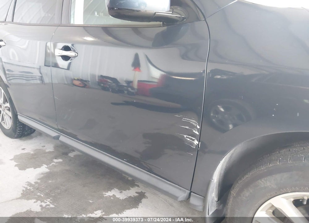 2015 NISSAN PATHFINDER SV VIN: 5N1AR2MN8FC694628