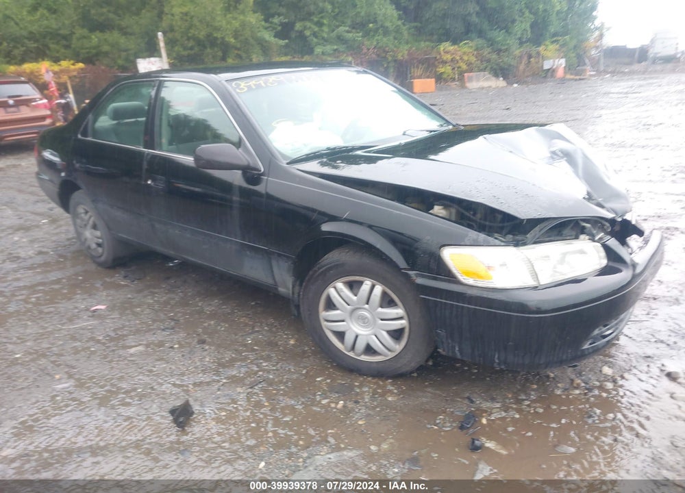 2001 TOYOTA CAMRY LE VIN: JT2BG22K610600286