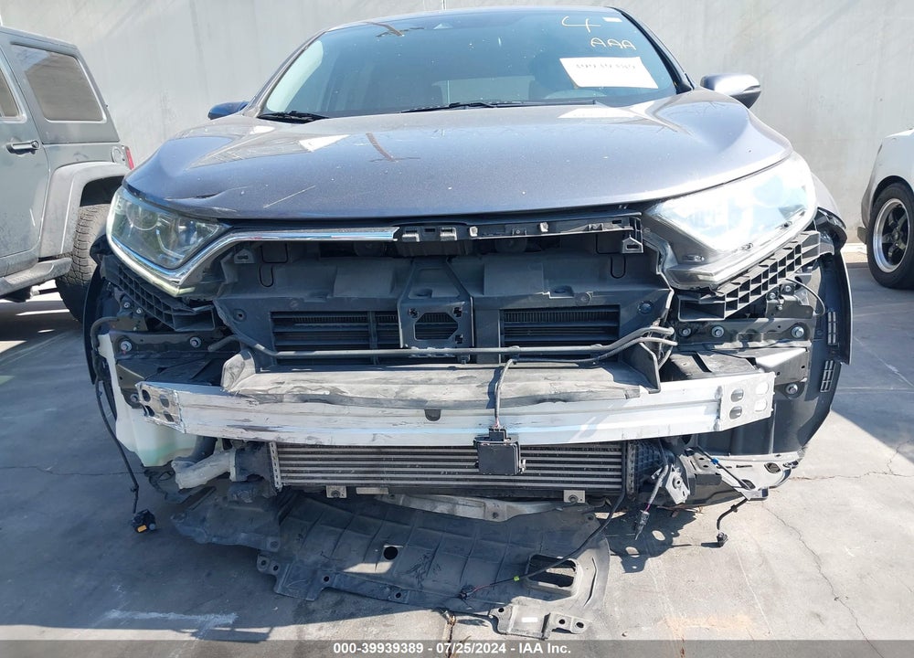 2017 HONDA CR-V VIN: 7FARW1H58HE033051