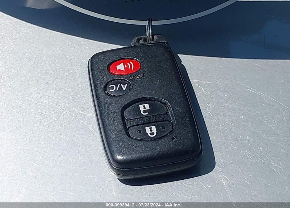2013 TOYOTA PRIUS PLUG-IN VIN: JTDKN3DP2D3038417
