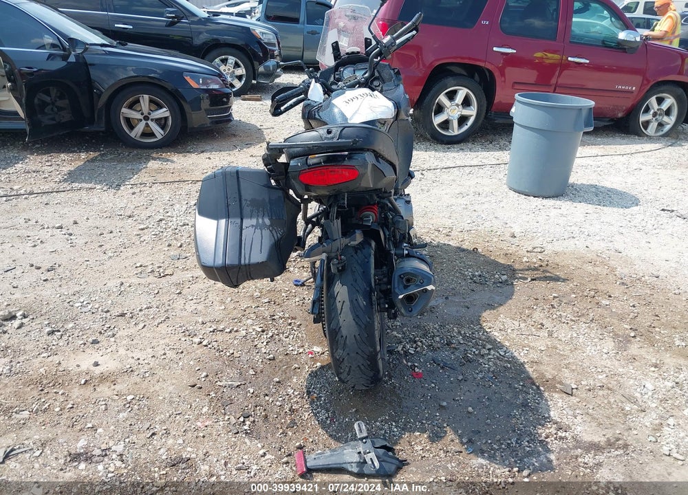 2017 KAWASAKI LZ1000 B VIN: JKALZCB13HA015893