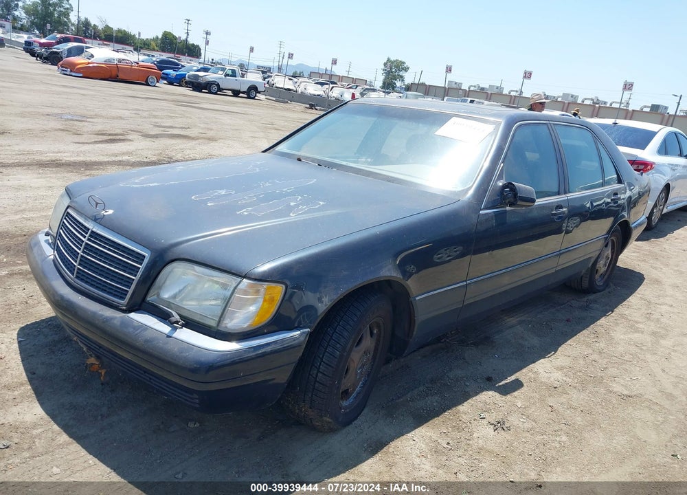 1999 MERCEDES-BENZ S 320 VIN: WDBGA33G2XA429200