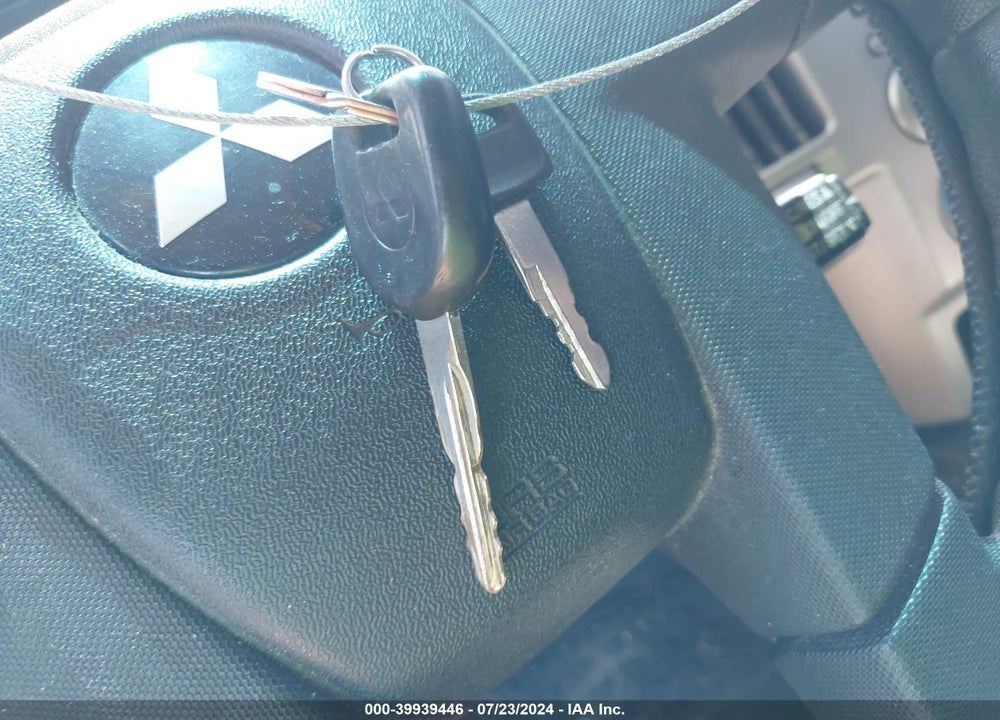 2004 MITSUBISHI ENDEAVOR XLS VIN: 4A4MN31S84E046522