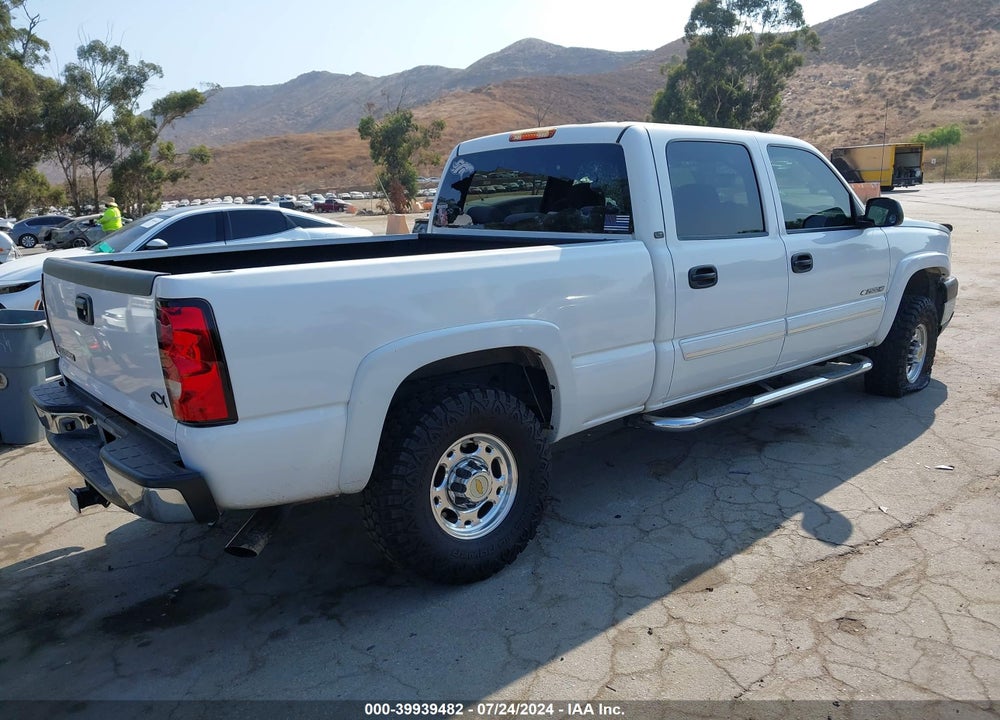 2006 CHEVROLET SILVERADO 2500HD LT1 VIN: 1GCHC23U46F144886