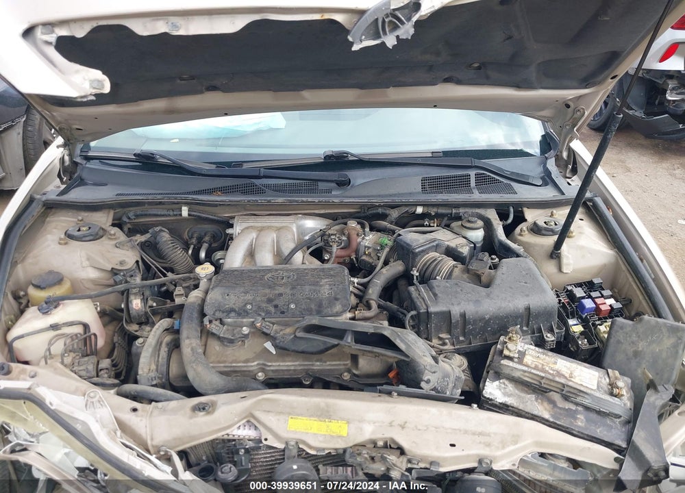 2002 TOYOTA CAMRY LE V6 VIN: 4T1BF30K72U003298