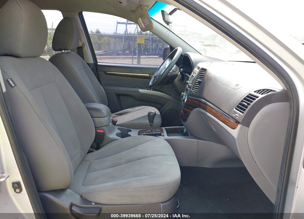 2010 HYUNDAI SANTA FE GLS VIN: 5NMSG3AB4AH390463