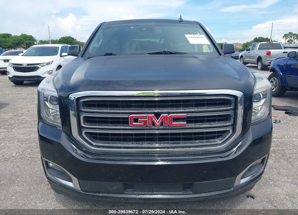 2017 GMC YUKON XL SLT VIN: 1GKS2GKC5HR257587
