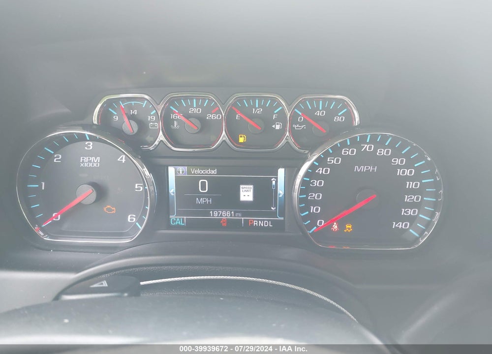 2017 GMC YUKON XL SLT VIN: 1GKS2GKC5HR257587