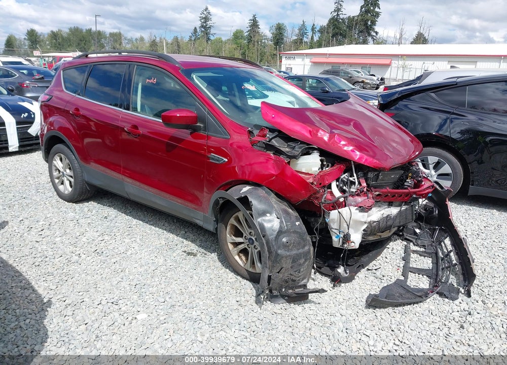 2018 FORD ESCAPE SE VIN: 1FMCU9GD8JUC10138