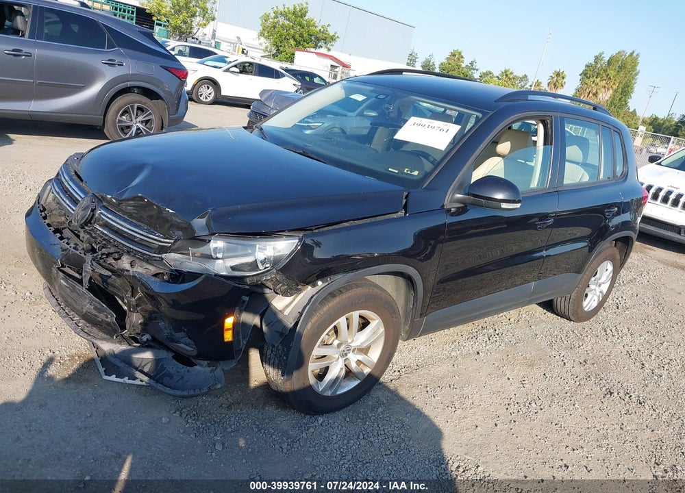 2017 VOLKSWAGEN TIGUAN 2.0T/2.0T S VIN: WVGAV7AX9HK032371