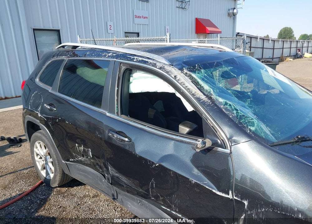 2016 JEEP CHEROKEE LATITUDE VIN: 1C4PJLCBXGW125735