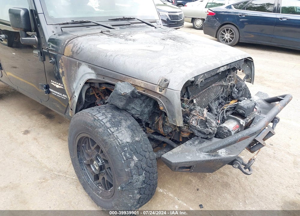 2013 JEEP WRANGLER UNLIMITED SAHARA VIN: 1C4BJWEG9DL573613