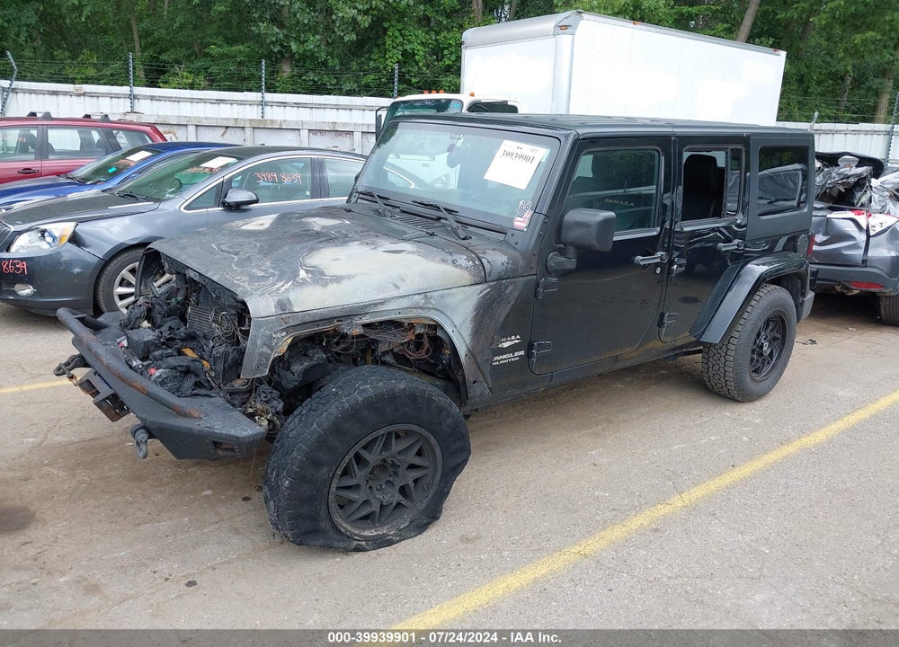 2013 JEEP WRANGLER UNLIMITED SAHARA VIN: 1C4BJWEG9DL573613