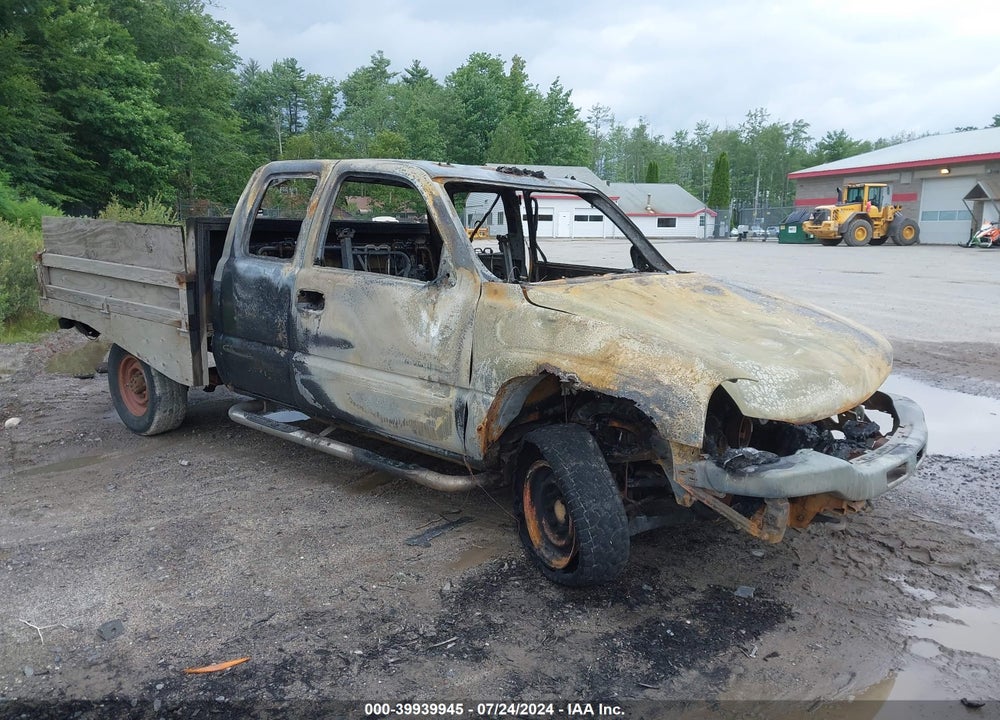 2003 GMC SIERRA 2500HD SLE VIN: 1GTHK29U33E376777