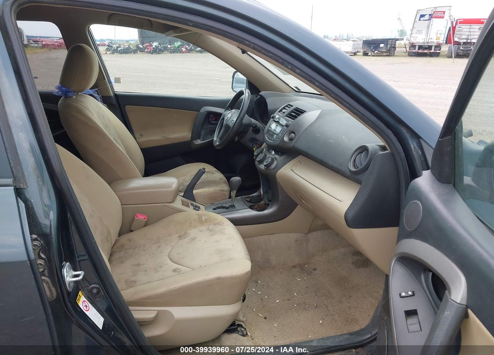 2010 TOYOTA RAV4 VIN: JTMBF4DV8A5028881