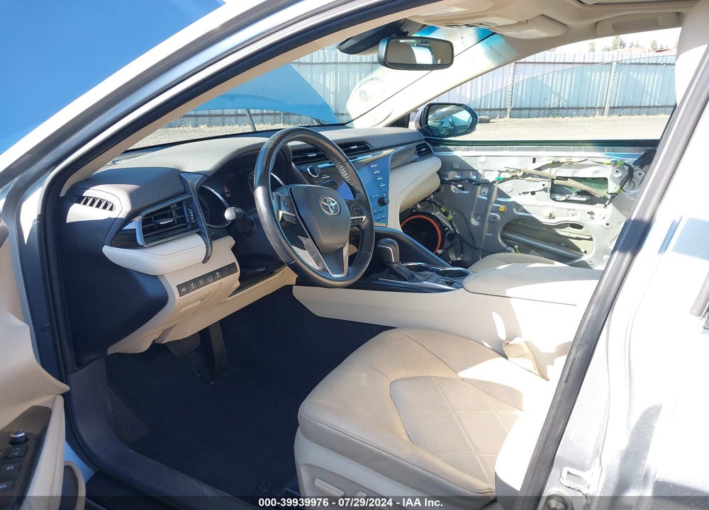 2019 TOYOTA CAMRY HYBRID XLE VIN: 4T1B21HK6KU516904